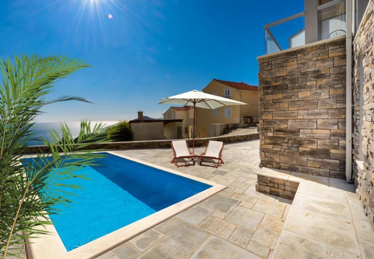 Apartments Villa Capitano 믈리니 외부 사진