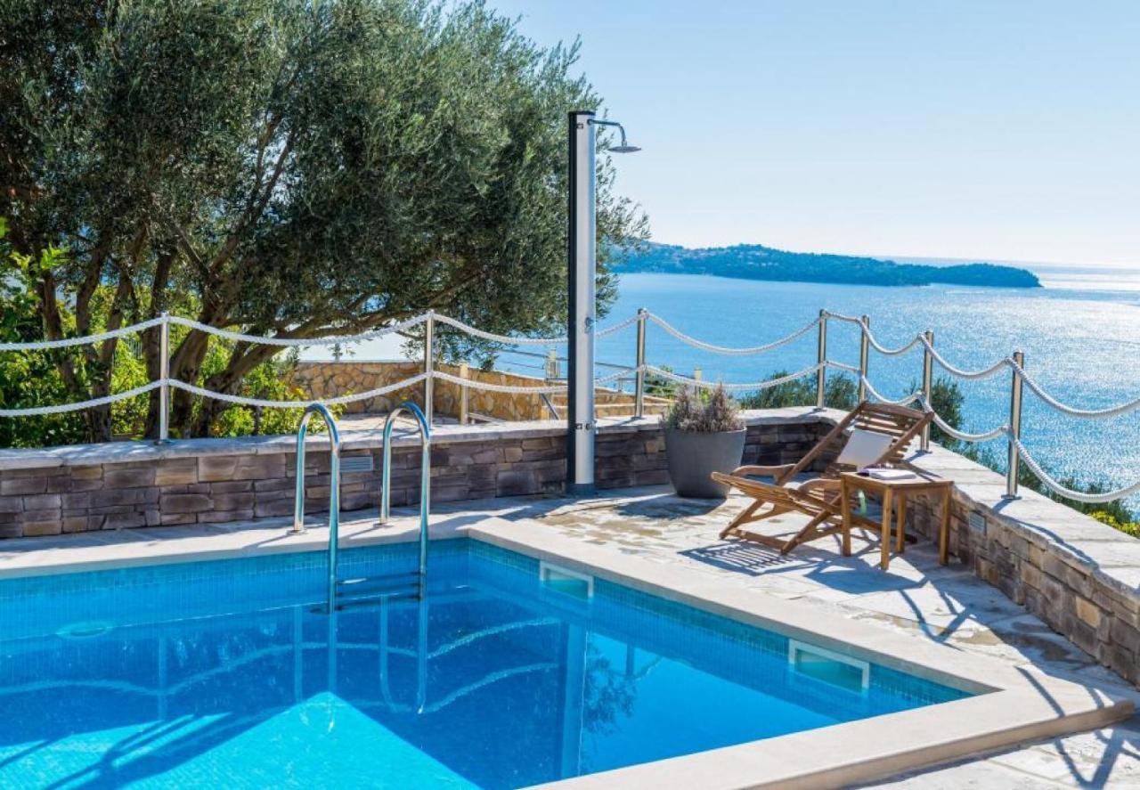 Apartments Villa Capitano 믈리니 외부 사진