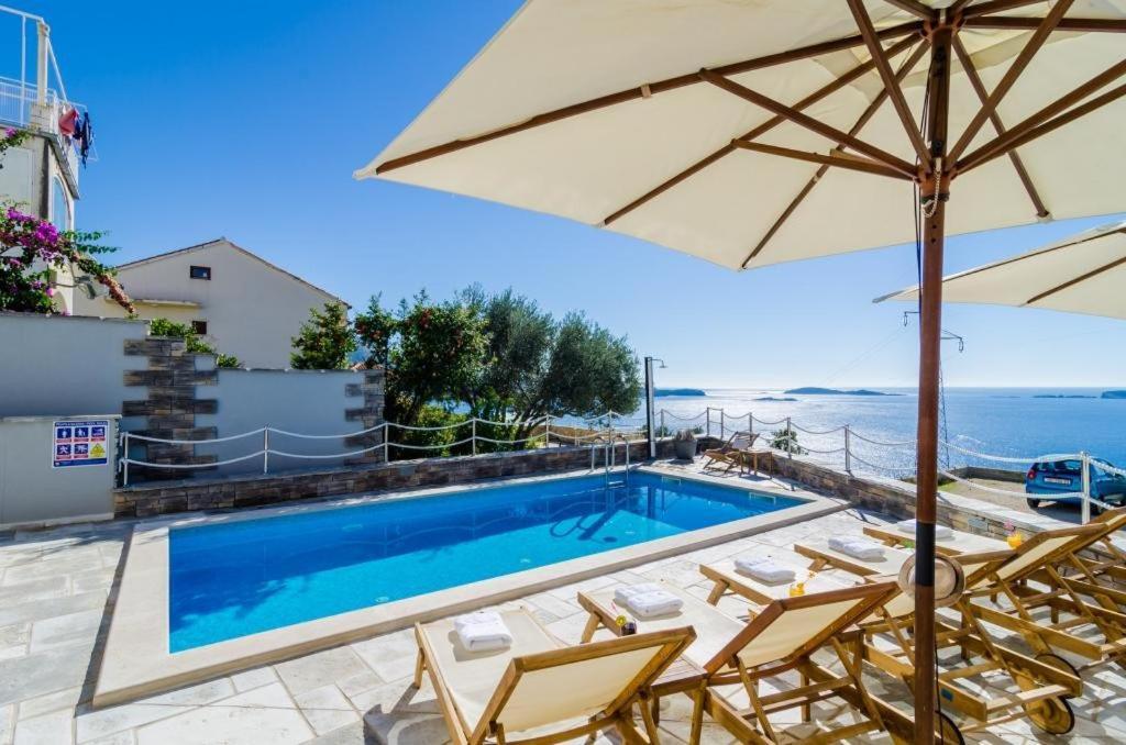 Apartments Villa Capitano 믈리니 외부 사진
