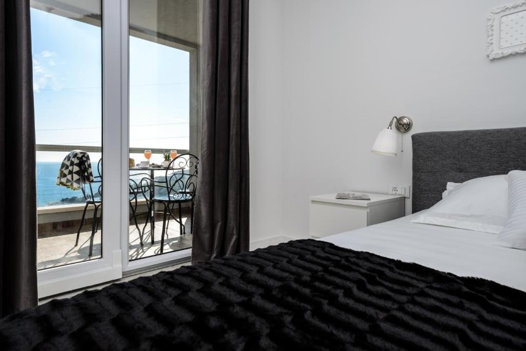 Apartments Villa Capitano 믈리니 객실 사진
