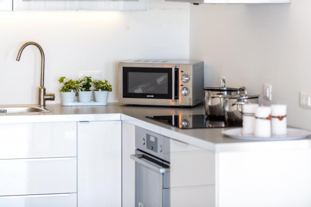 Apartments Villa Capitano 믈리니 객실 사진
