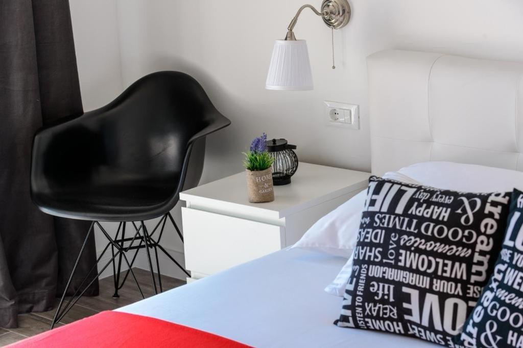 Apartments Villa Capitano 믈리니 객실 사진