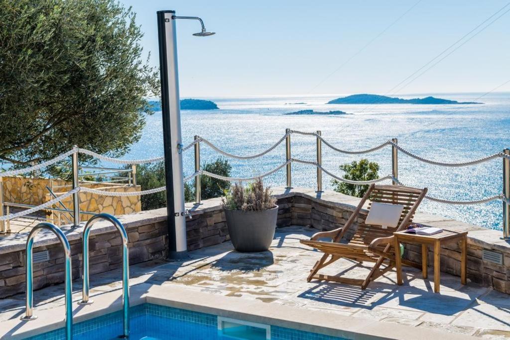Apartments Villa Capitano 믈리니 객실 사진
